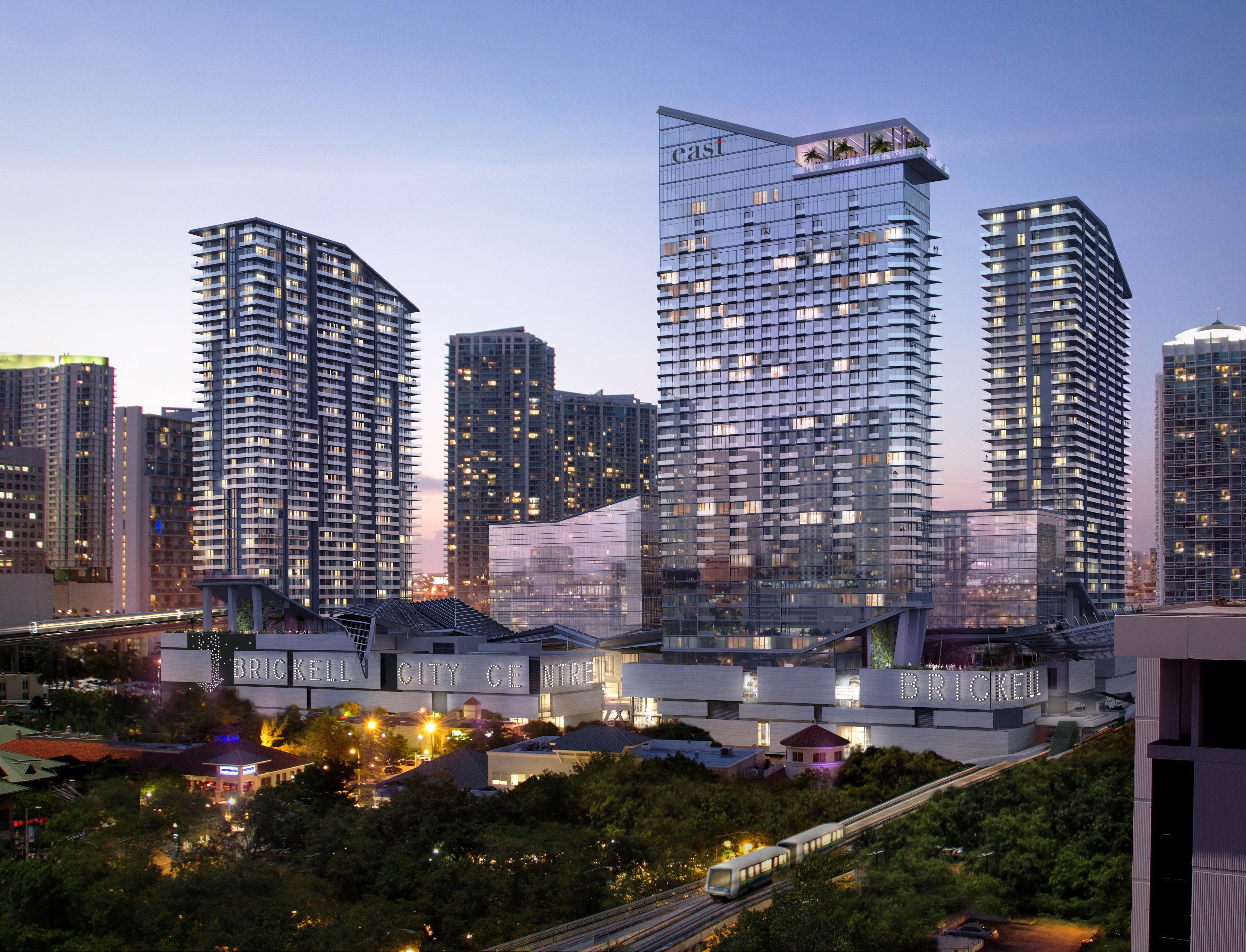 East Miami Hotel Exterior photo